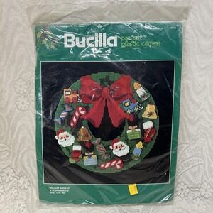 Sealed Bucilla Christmas Plastic Canvas Holiday Wreath with 16 Ornaments Vintage